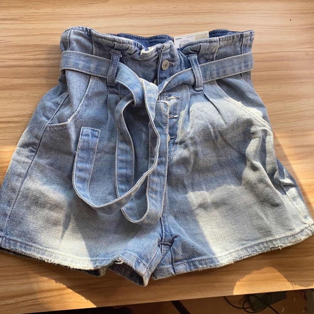 Vintage stretch high rise mom shorts